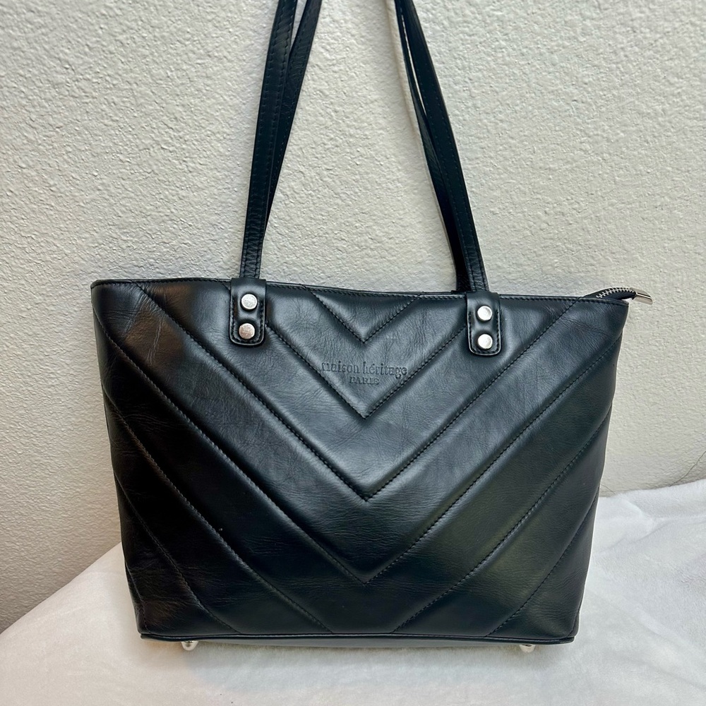 Maicon Heritage Elegant Black Tote Bag